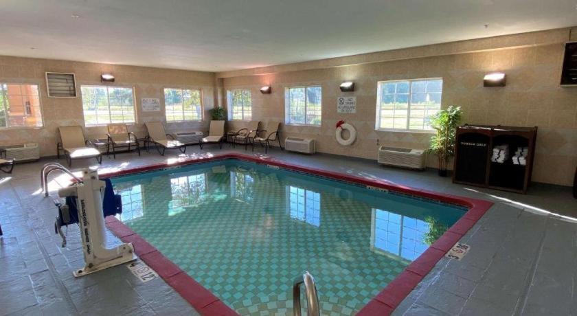 Best Western Manhattan Inn Екстериор снимка